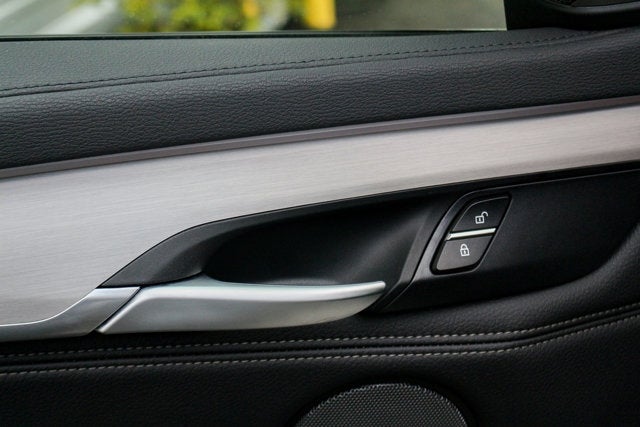 2017 BMW X6 xDrive35i