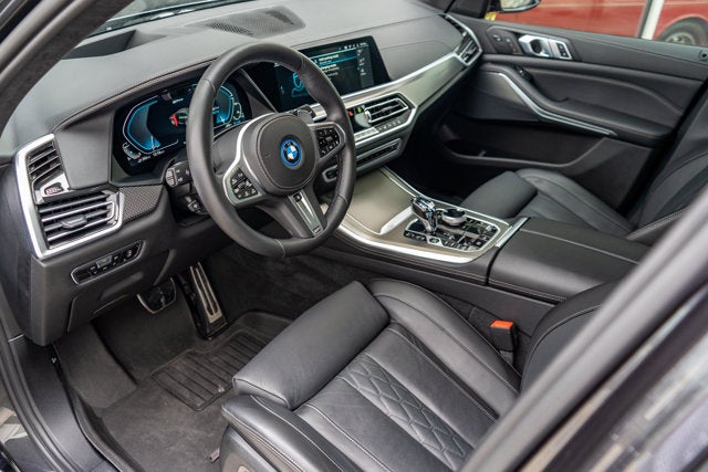 2022 BMW X5 xDrive45e M-Sport