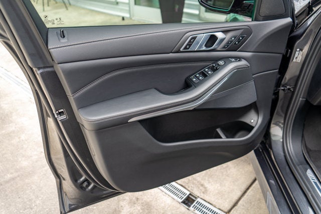 2022 BMW X5 xDrive45e M-Sport