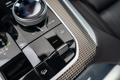 2022 BMW X5 xDrive45e M-Sport
