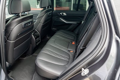 2022 BMW X5 xDrive45e M-Sport
