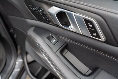 2022 BMW X5 xDrive45e M-Sport