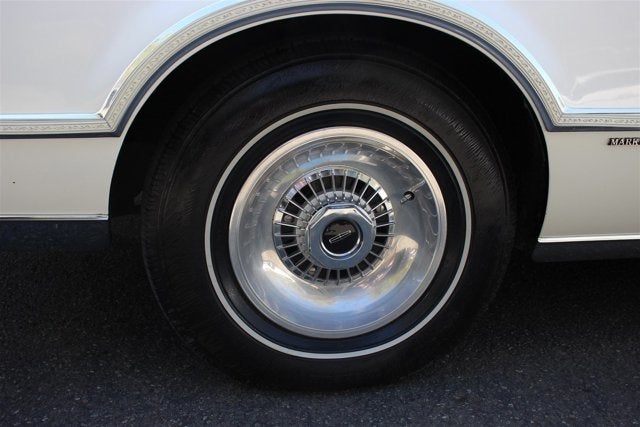 1975 Lincoln Continental Mk IV Lipstick Edition