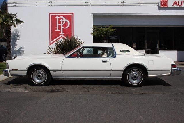 1975 Lincoln Continental Mk IV Lipstick Edition