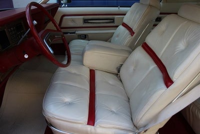 1975 Lincoln Continental Mk IV Lipstick Edition