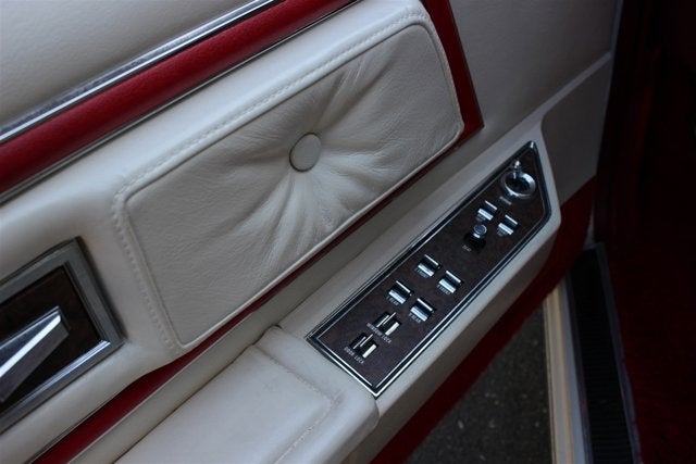 1975 Lincoln Continental Mk IV Lipstick Edition