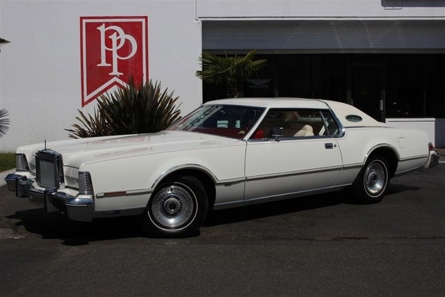 1975 Lincoln Continental Mk IV Lipstick Edition