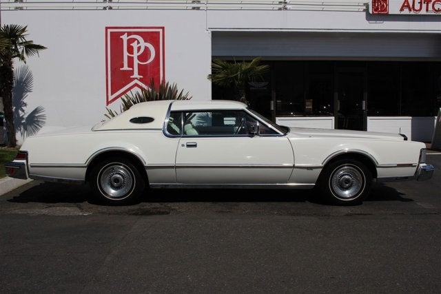 1975 Lincoln Continental Mk IV Lipstick Edition