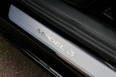 2019 Tesla Model 3 Performance