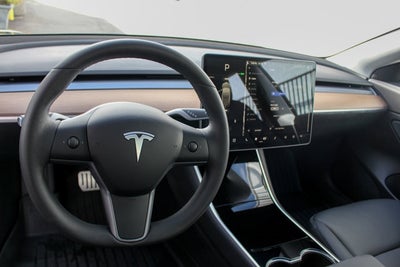 2019 Tesla Model 3 Performance