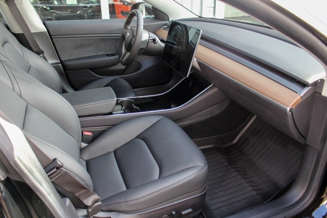 2019 Tesla Model 3 Performance