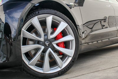 2019 Tesla Model 3 Performance