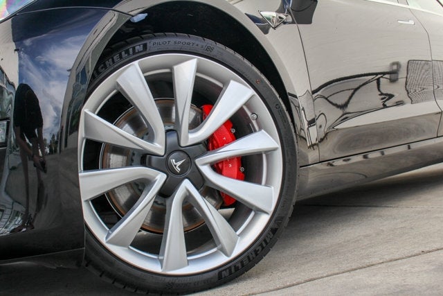 2019 Tesla Model 3 Performance