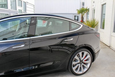 2019 Tesla Model 3 Performance