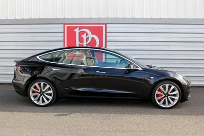 2019 Tesla Model 3 Performance