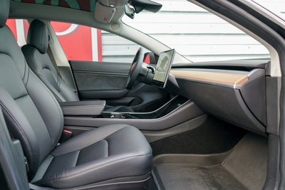 2018 Tesla Model 3 Performance