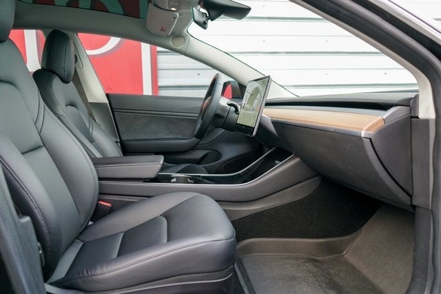 2018 Tesla Model 3 Performance