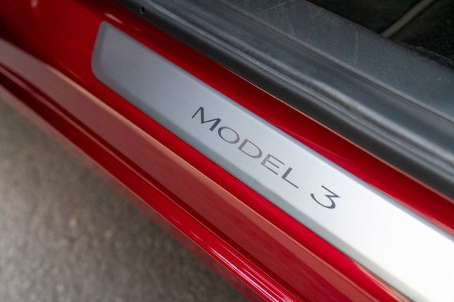 2019 Tesla Model 3 Performance