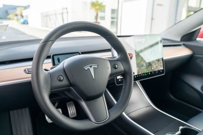 2019 Tesla Model 3 Performance