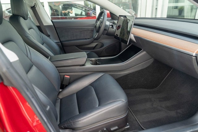 2019 Tesla Model 3 Performance