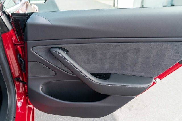 2019 Tesla Model 3 Performance