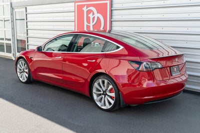 2019 Tesla Model 3 Performance