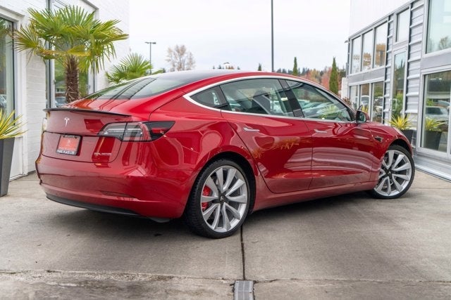 2019 Tesla Model 3 Performance
