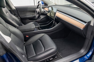 2020 Tesla Model 3 Performance