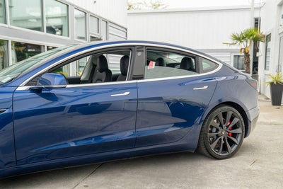 2020 Tesla Model 3 Performance