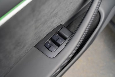 2024 Tesla Model 3 Performance