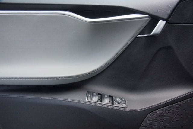 2013 Tesla Model S 60