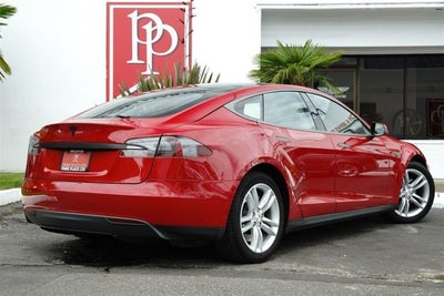 2013 Tesla Model S 4dr Sdn