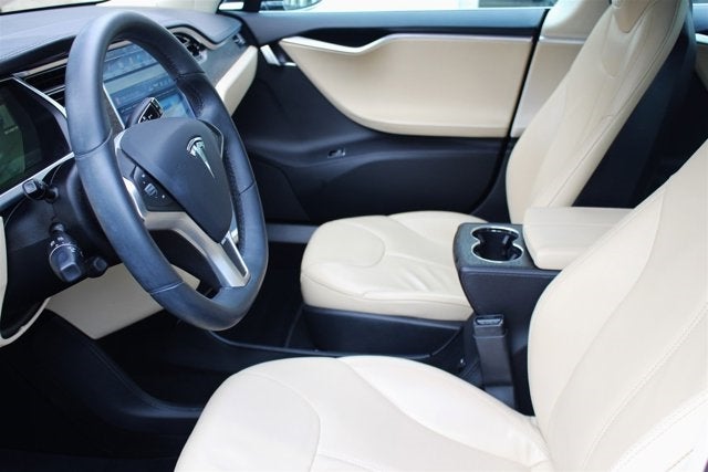 2013 Tesla Model S 4dr Sdn