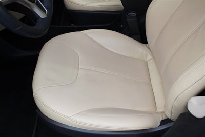 2013 Tesla Model S 4dr Sdn