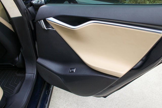 2012 Tesla Model S Performance