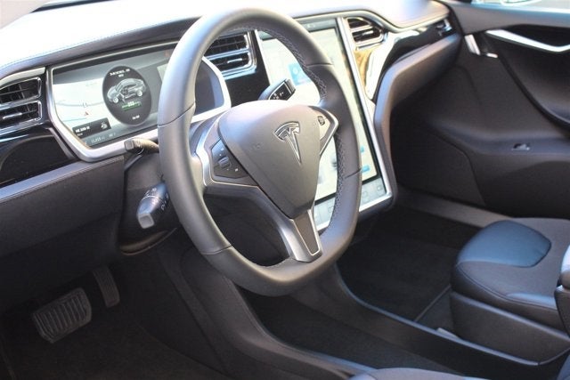 2013 Tesla Model S 85 kWh