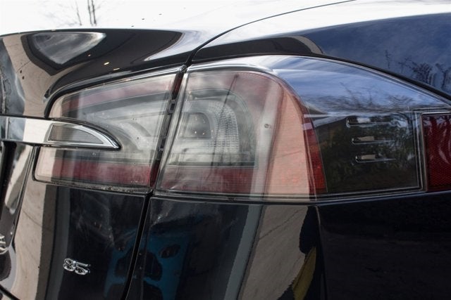 2013 Tesla Model S 85kWh