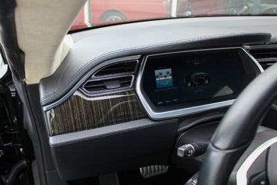 2013 Tesla Model S Performance