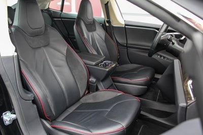 2013 Tesla Model S Performance