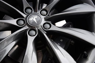 2013 Tesla Model S P85+