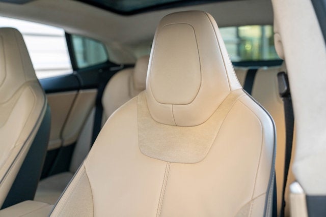 2012 Tesla Model S Founder Edition