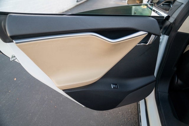 2012 Tesla Model S Founder Edition