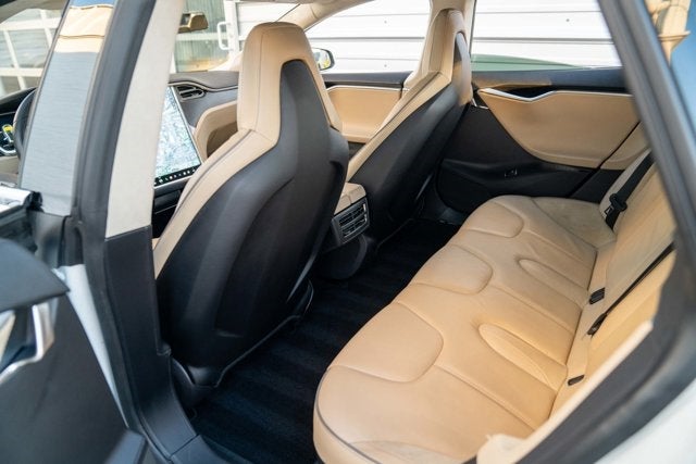 2012 Tesla Model S Founder Edition