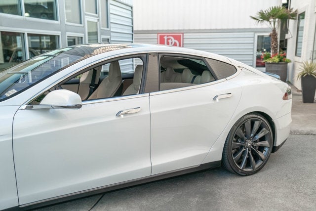 2012 Tesla Model S Founder Edition