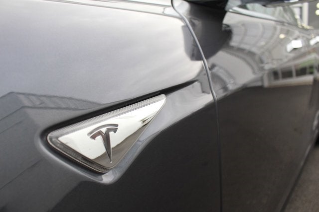2015 Tesla Model S 85D