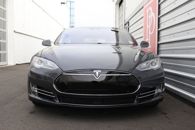 2015 Tesla Model S 85D