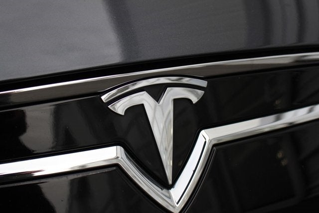 2015 Tesla Model S 85D