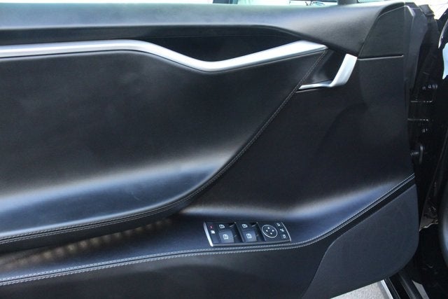 2016 Tesla Model S 90D