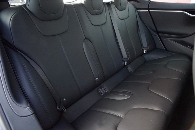 2016 Tesla Model S 70D