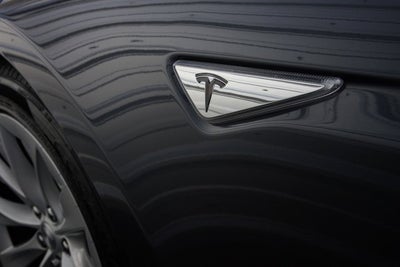 2016 Tesla Model S 70D